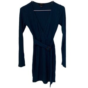 Forever 21 Ribbed Sweater Dress. Size M